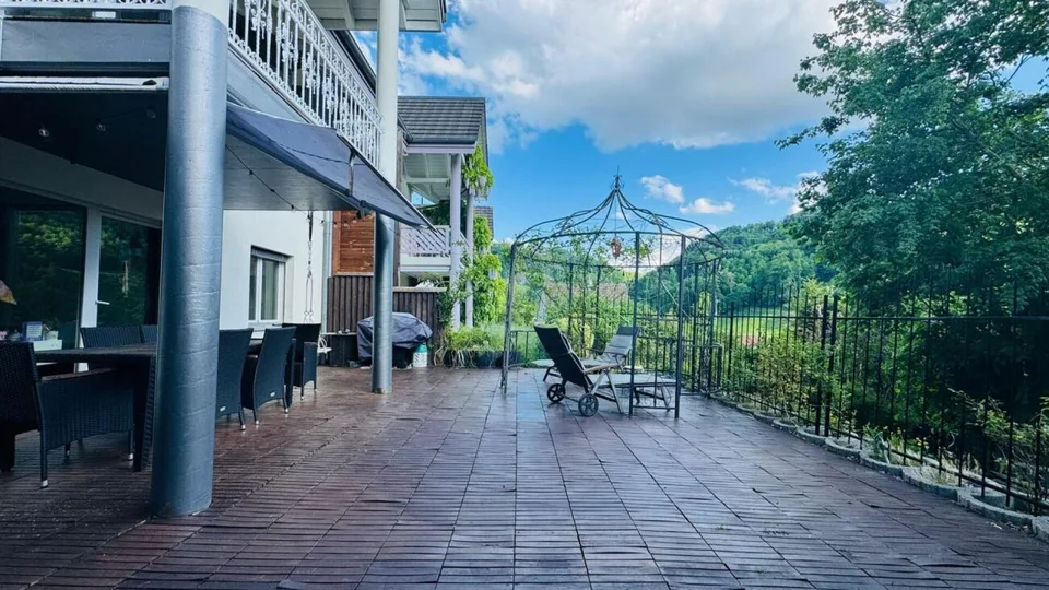 4.5-room detached house with hobby room, garden & expansion potential up to 6.5 rooms