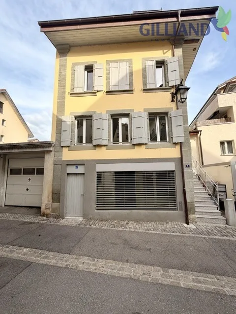 Appartement en triplex de 4.5 pièces au centre-ville de Payerne