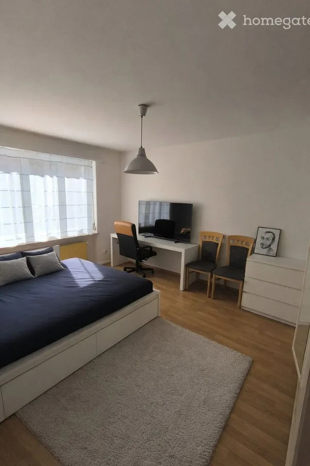 Zimmer in 3-Zimmer-Wohnung zu vermieten  ab 1. November