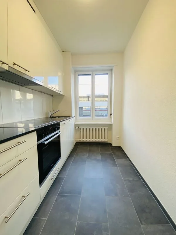 Deuxième occupation d'un appartement 2.5 pièces avec balcon et cave (1021)