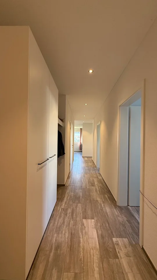 Modern 4.5-room garden apartment (118 m²) with 305 m² private garden