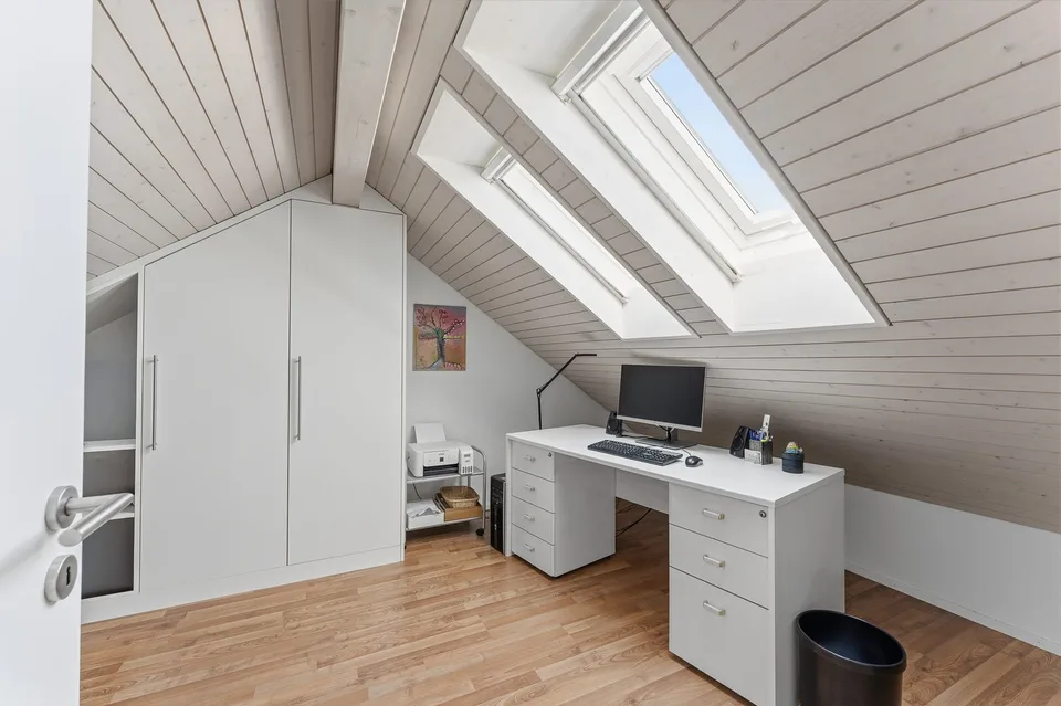 Helle 4.5-Zimmer-Maisonette-Wohnung mit grosszügigem Balkon