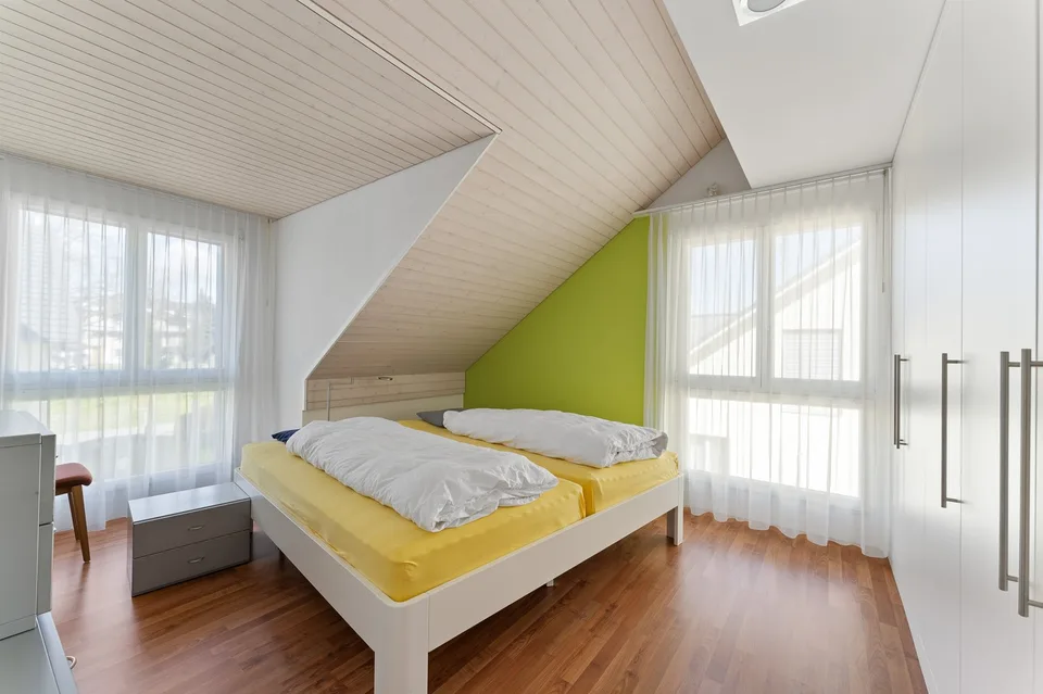 Helle 4.5-Zimmer-Maisonette-Wohnung mit grosszügigem Balkon
