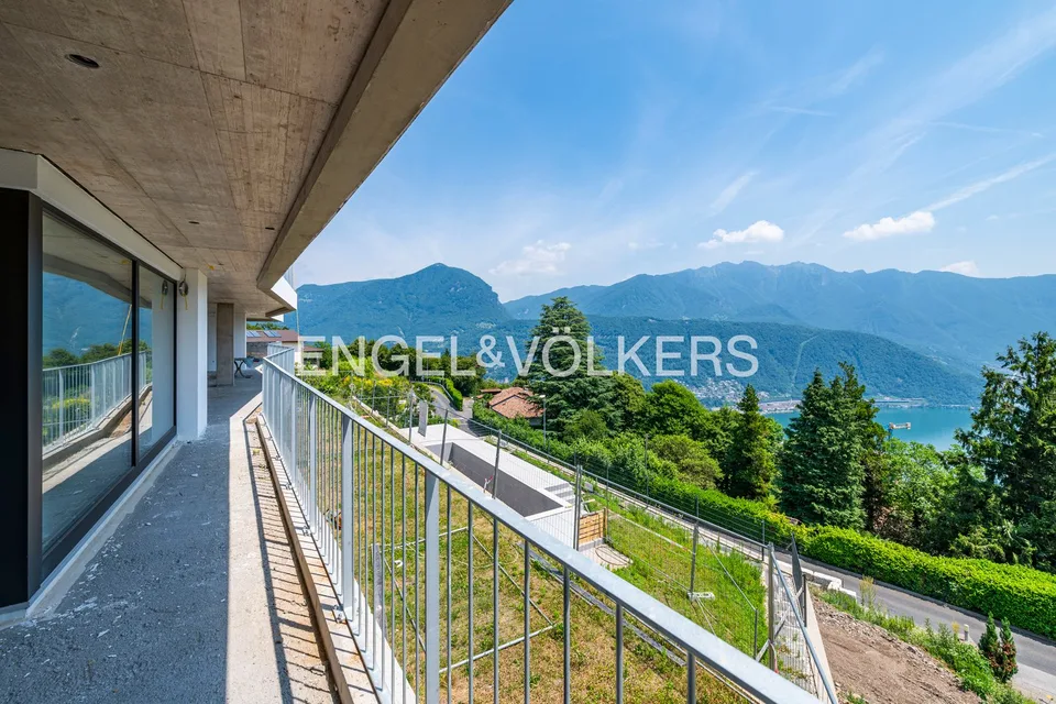 Modernes Apartment mit bezauberndem Seeblick in Carona