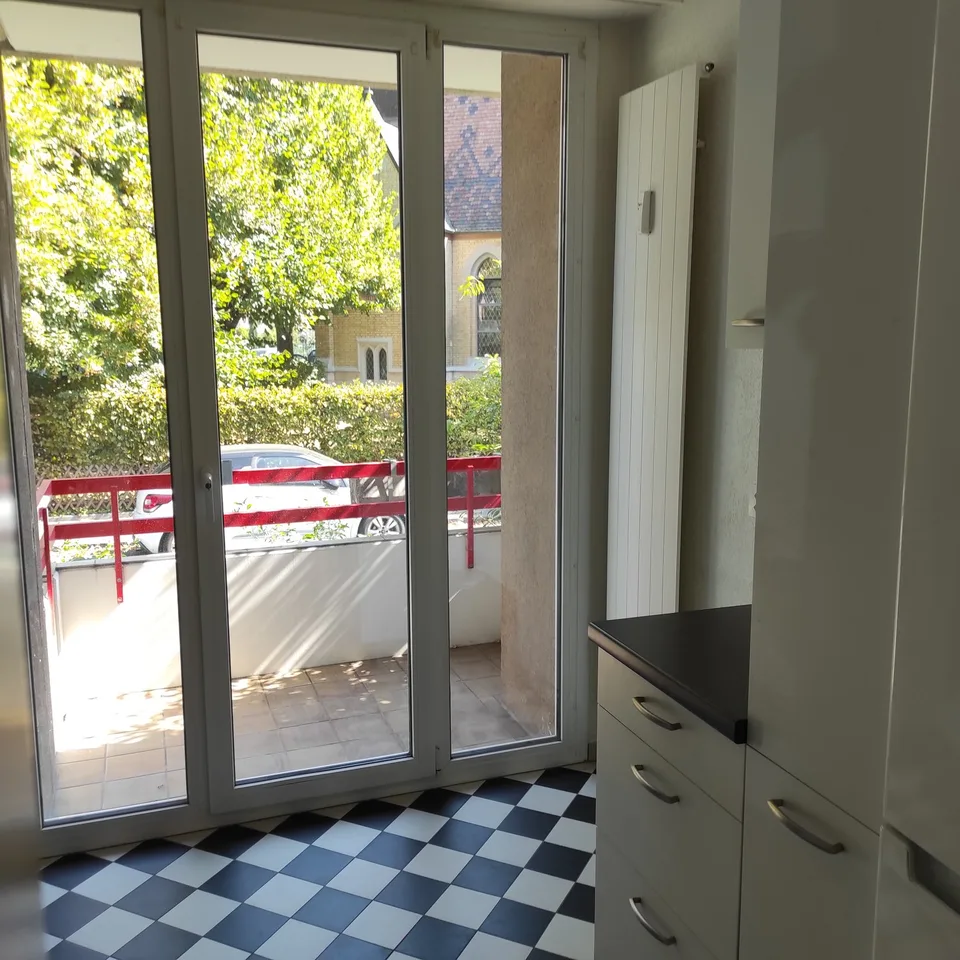 Appartamento luminoso 4.5 locali con balcone ad Allschwil