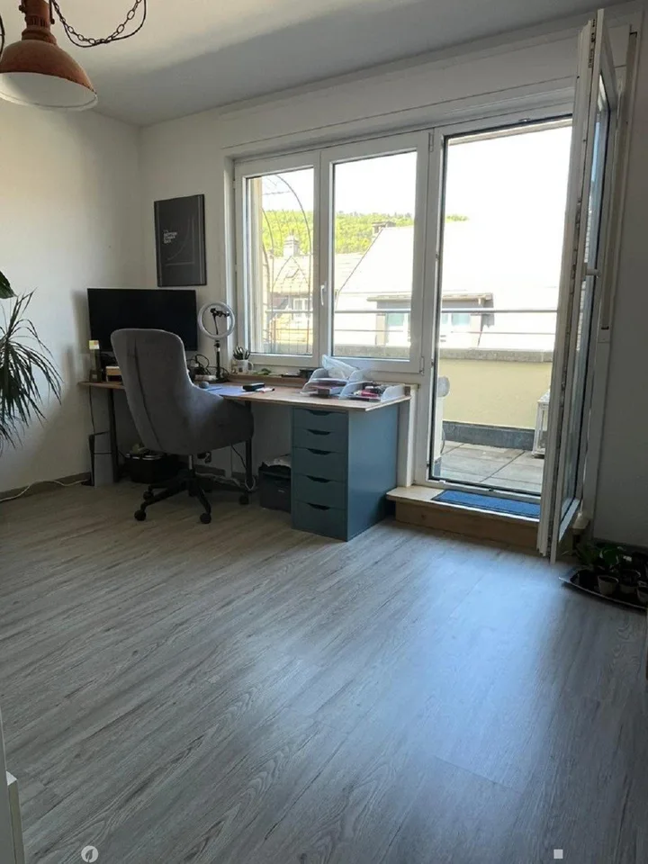 Charmante 2-Zimmer-Wohnung im 4. Stock in Biel/Bienne