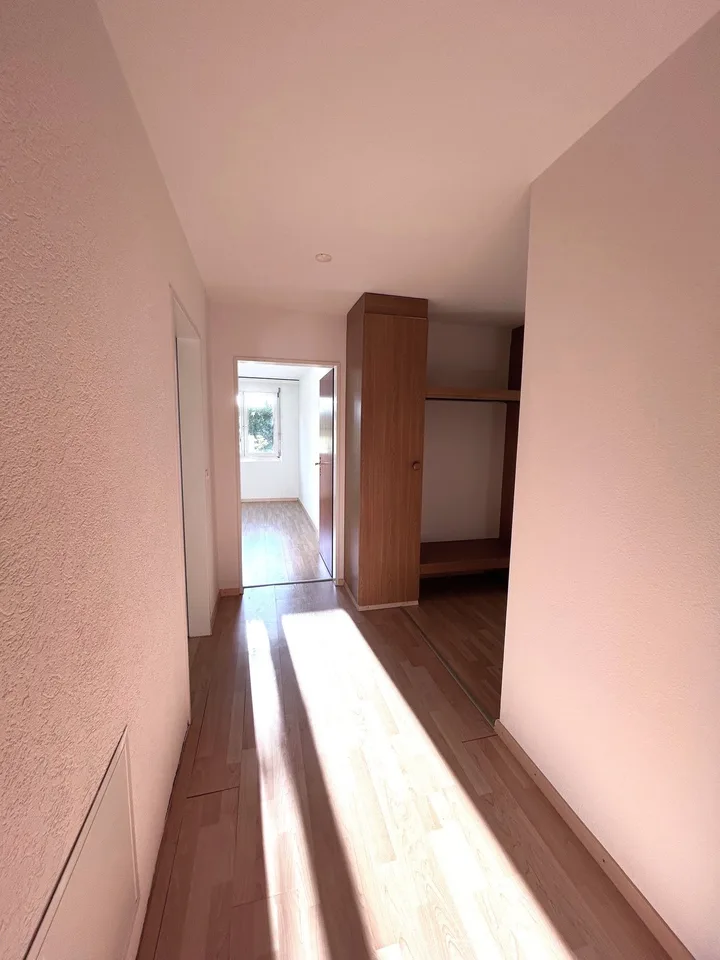 Appartamento 4.5 locali con posto giardino a Rüschlikon disponibile
