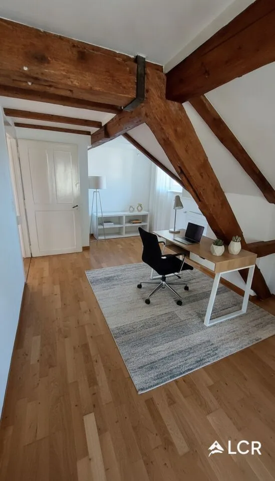 Schönes Apartment mit 4.5 Zimmern in Montézillon