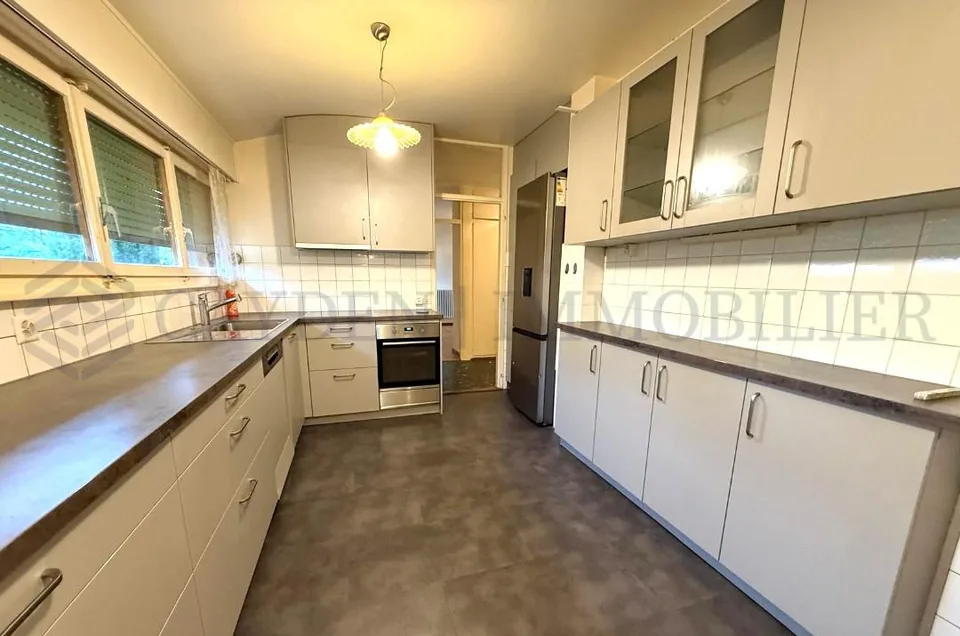 Villa de plain-pied avec jardin à rénover – photo 23 sur 43