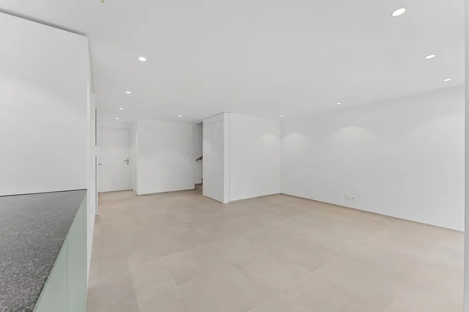 La "Casa nella Casa": appartamento 4,5 locali con loggia e studio aggiuntivo! A-1.1