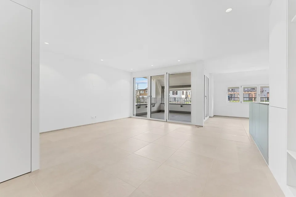 La "Casa nella Casa": appartamento 4,5 locali con loggia e studio aggiuntivo! A-1.1