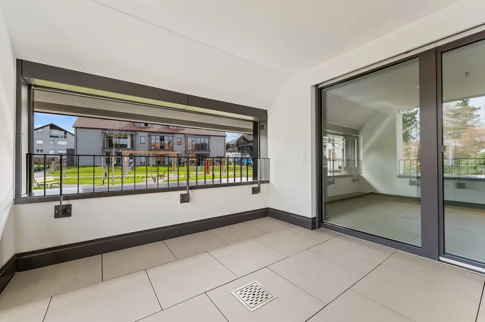 La "Casa nella Casa": appartamento 4,5 locali con loggia e studio aggiuntivo! A-1.1