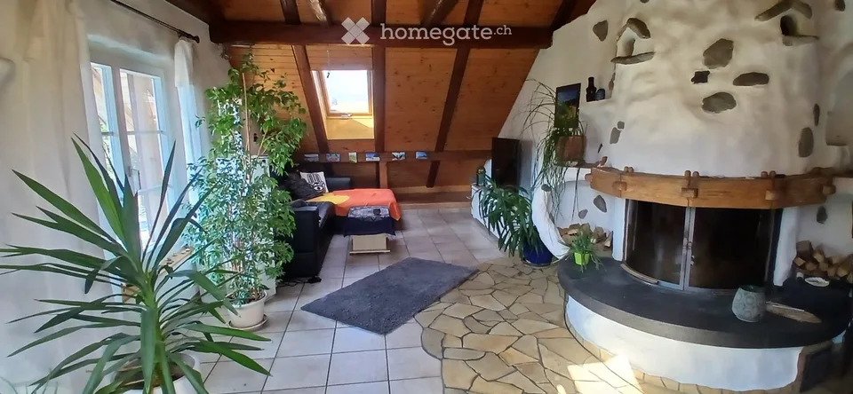 Grosszügige 2,5-Zimmer-Wohnung zur Untermiete