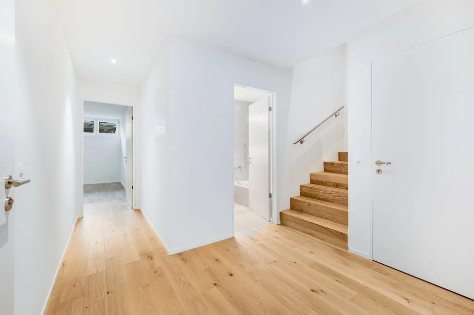 Maisonette da giardino moderna – Vita urbana nel verde Riehen (W0.2)