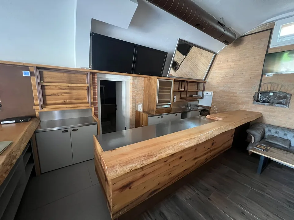 Bar, 8353 Elgg