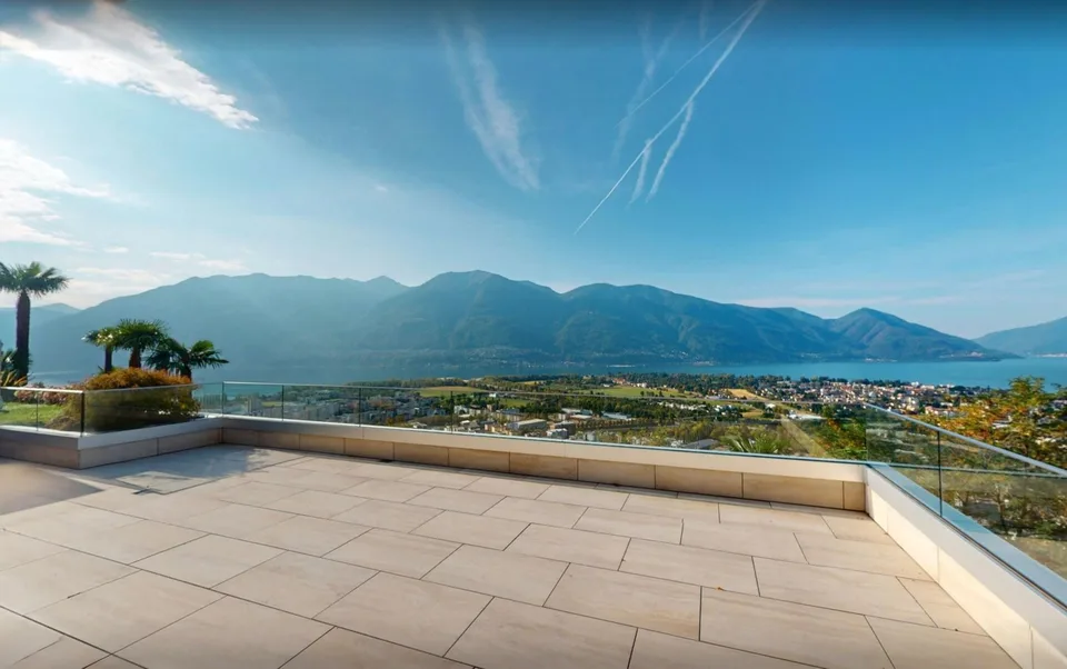 Luxuriöses Wohnen mit gigantischem Lago-Maggiore-Blick