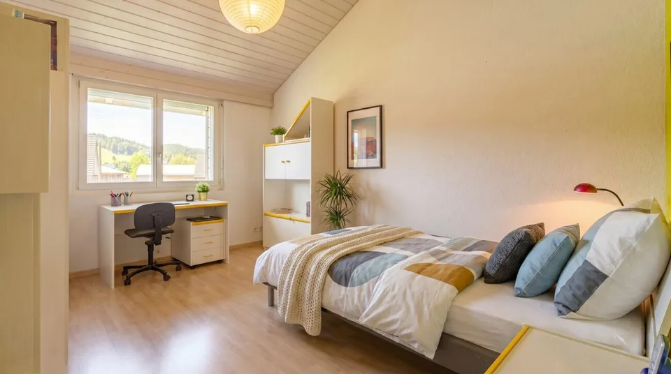 Maison unifamiliale avec beaucoup d'espace et jardin extensif