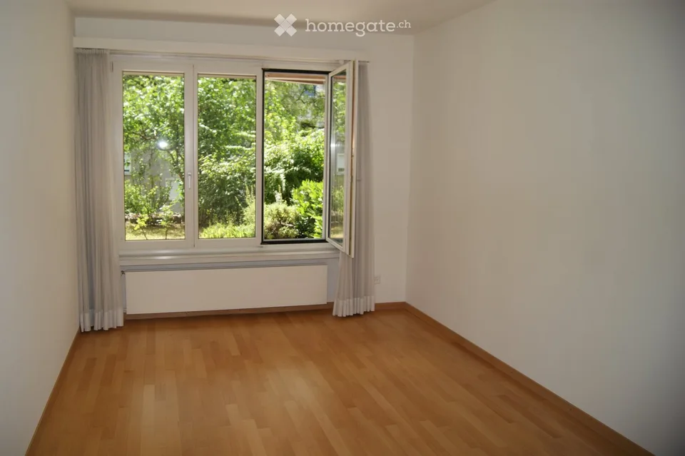 3.5-room apartment with garden seating in Zurich-Witikon