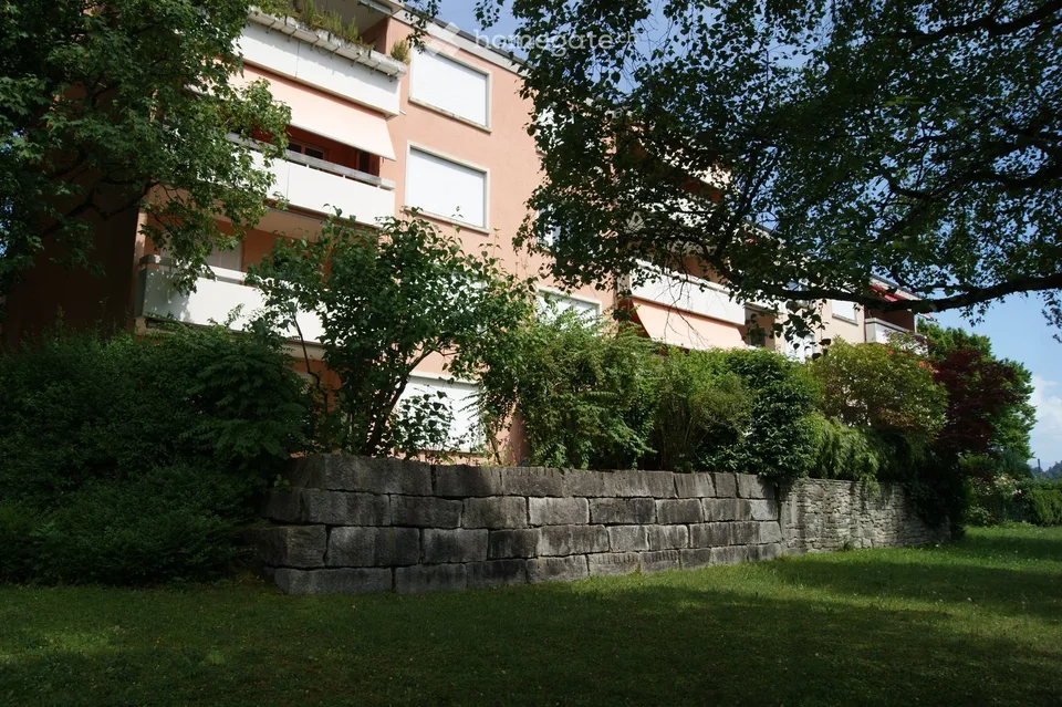 3-1/2-Z.-W. mit Gartensitzplatz in Zürich-Witikon
