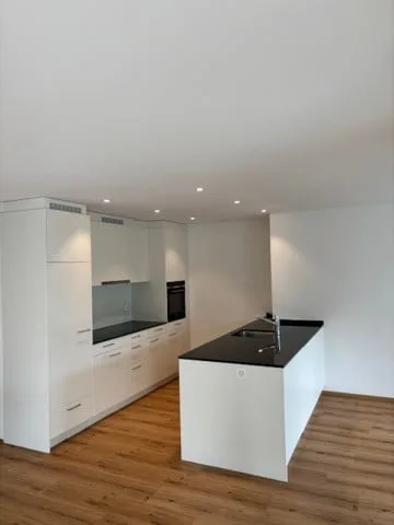 Moderne 3.5-Zimmer-Wohnung  (Ü 50 ohne Haustiere)