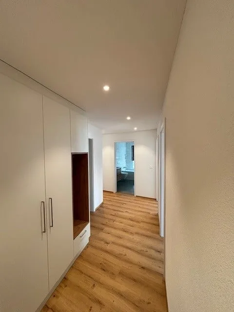 Modern 3.5-room apartment (over 50 without pets)
