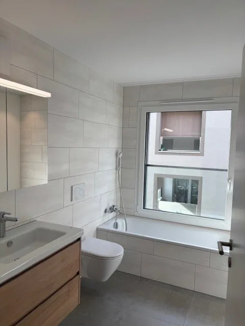 Modern 3.5-room apartment (over 50 without pets)
