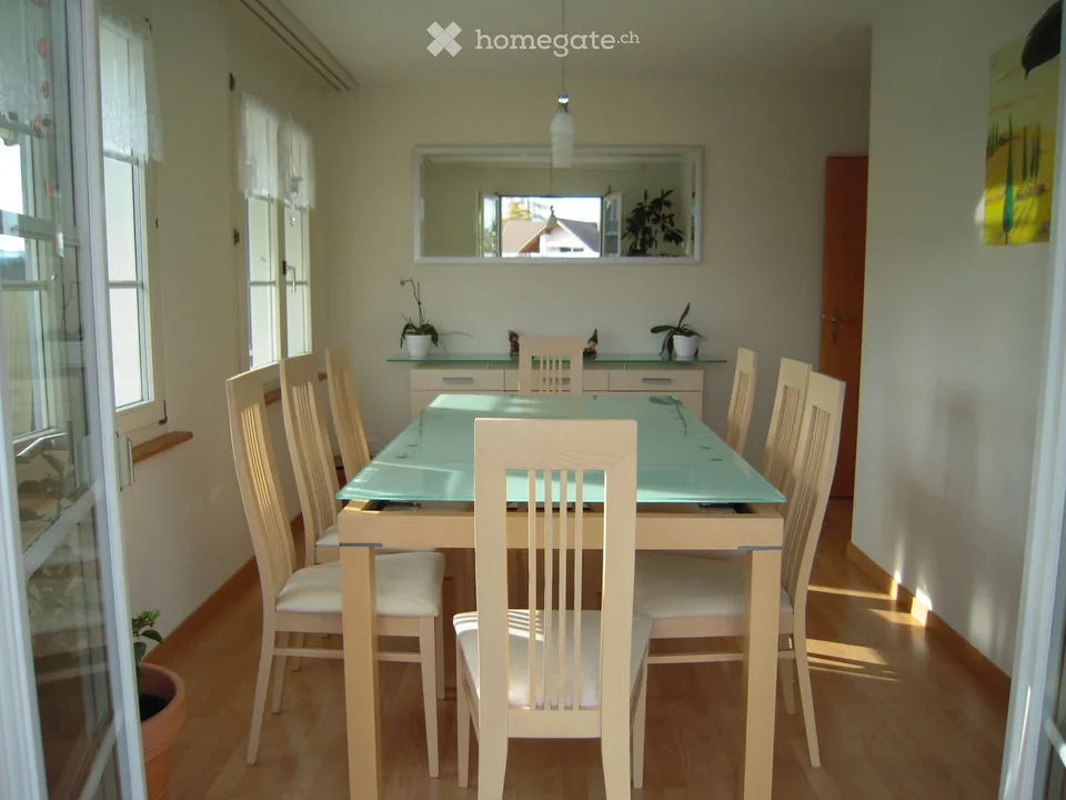 3-sided sunny 5.5 room attic apartment in Zuzwil SG