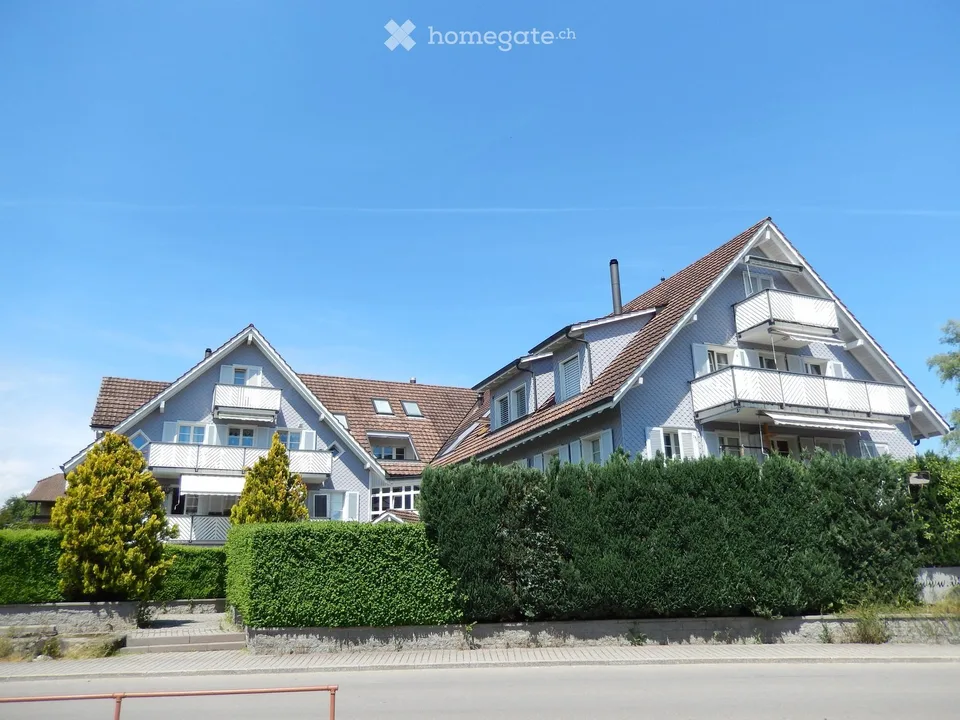 3-seitig besonnte 5,5 Zi.-Dachwohnung in Zuzwil SG