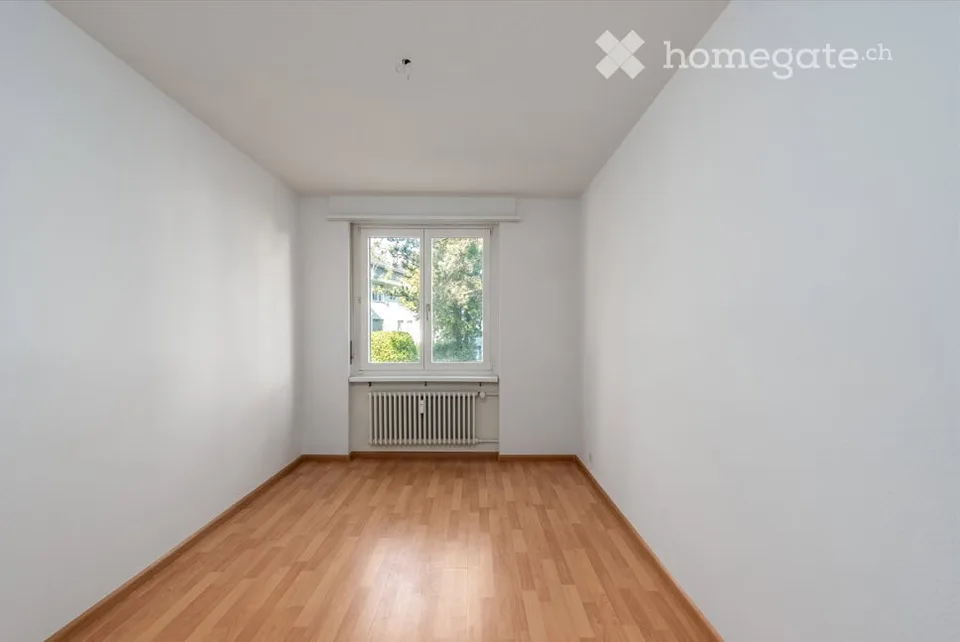 Appartement lumineux 4.5 pièces avec balcon à Therwil