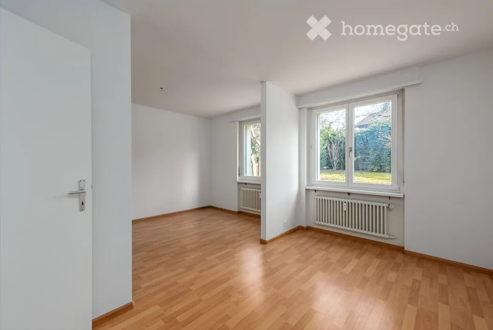 Appartement lumineux 4.5 pièces avec balcon à Therwil