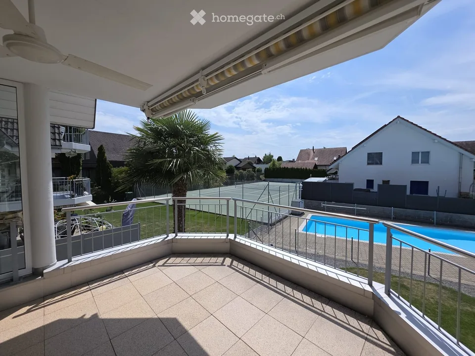 🏡 Grosszügige 4½-Zimmer-Wohnung in Halten – mit Pool, Tennis, Squash & Fitness