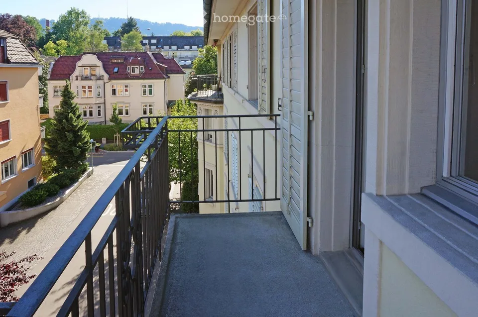 Appartement de ville avec atmosphère et style à Zürich Enge à louer