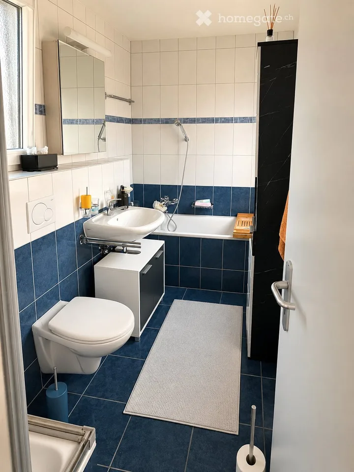 Zimmer in Wohngemeinschaft-Terrasse und Parkplatz Avenches 895 CHF