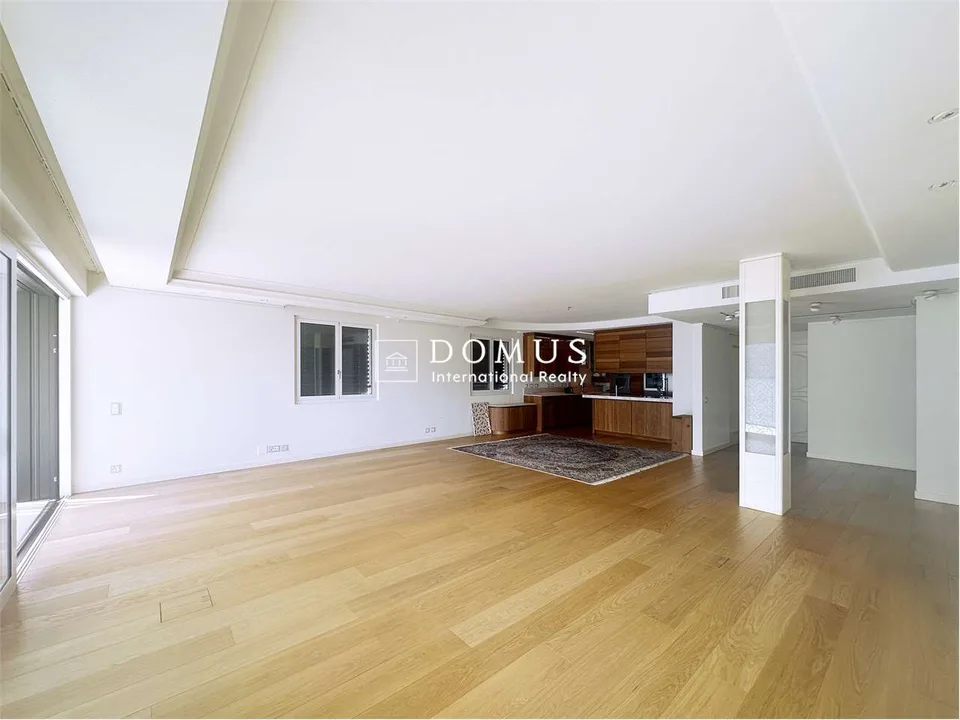 Luxuriöse Wohnung im Herzen von Lugano mit Seeblick – Foto 3 von 13