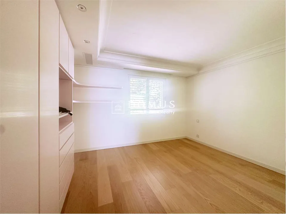 Luxuriöse Wohnung im Herzen von Lugano mit Seeblick – Foto 10 von 13