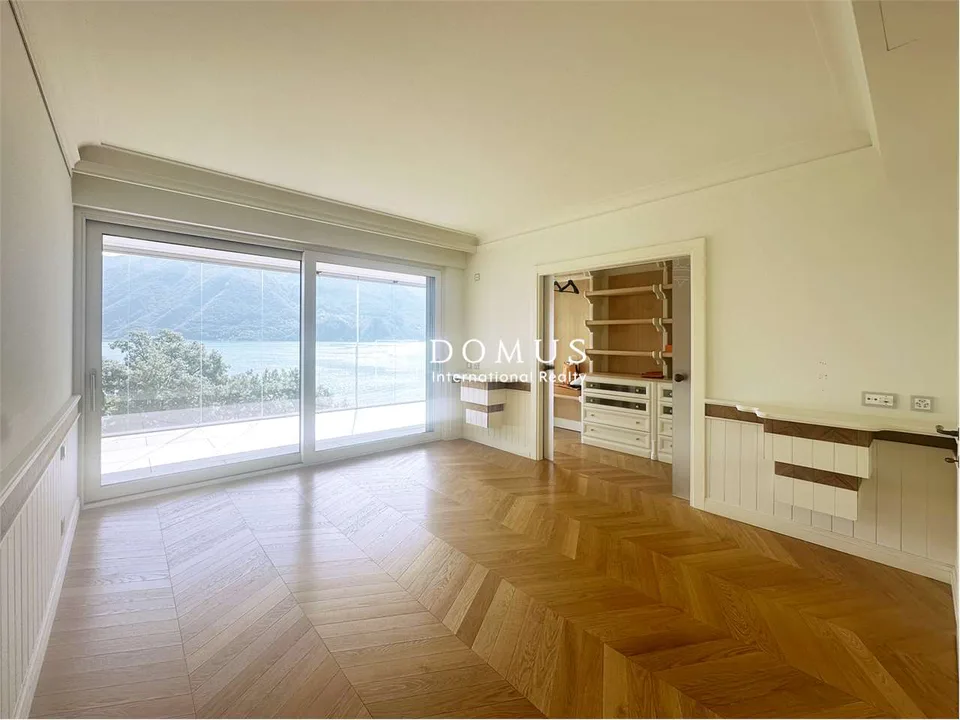 Luxuriöse Wohnung im Herzen von Lugano mit Seeblick – Foto 5 von 13
