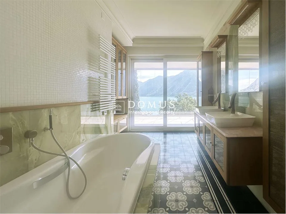 Luxuriöse Wohnung im Herzen von Lugano mit Seeblick – Foto 6 von 13