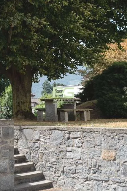 Appartement 4.5 pièces dans petit immeuble