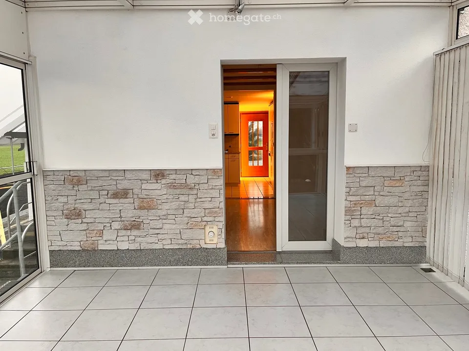 4.5 Zimmer Duplex-Haus mit Wintergarten