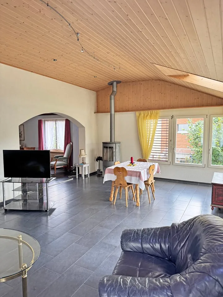 Belle maison de famille dans un quartier résidentiel agréable