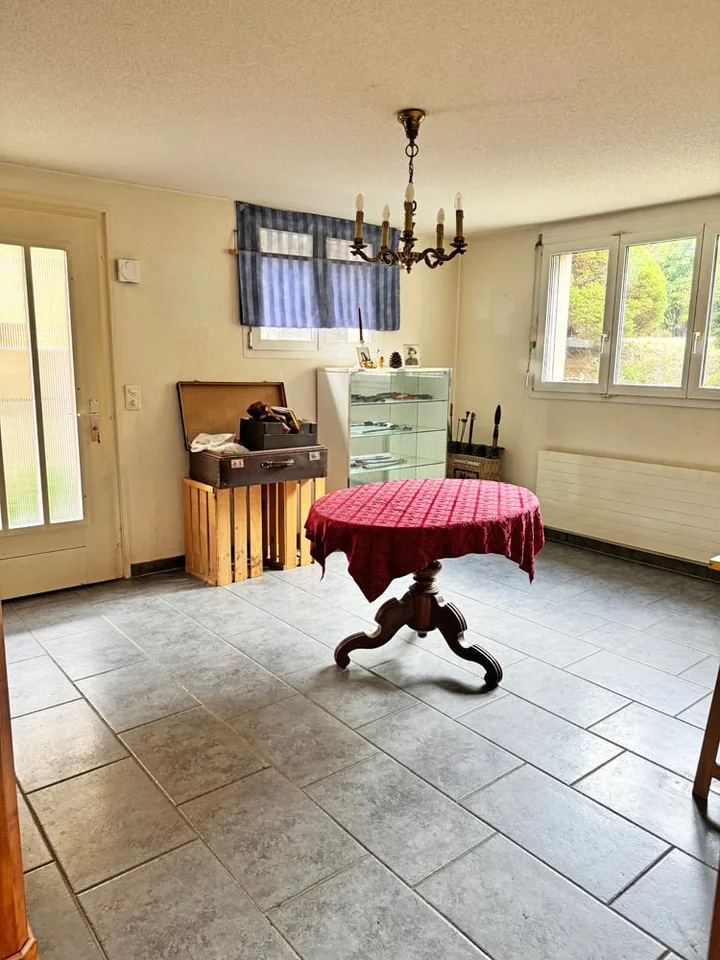 Belle maison de famille dans un quartier résidentiel agréable