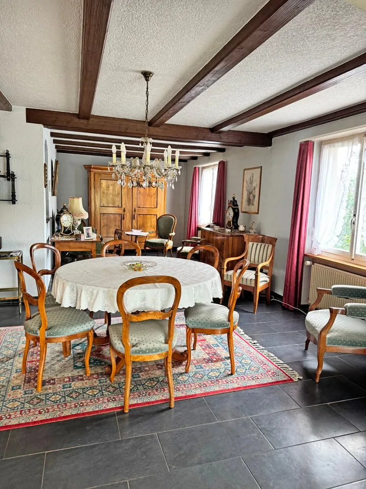 Belle maison de famille dans un quartier résidentiel agréable