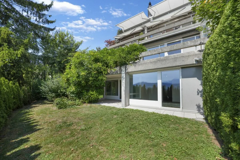 Wohnen wie im Einfamilienhaus! Riesige, gepflegte Maisonette-Wohnun...