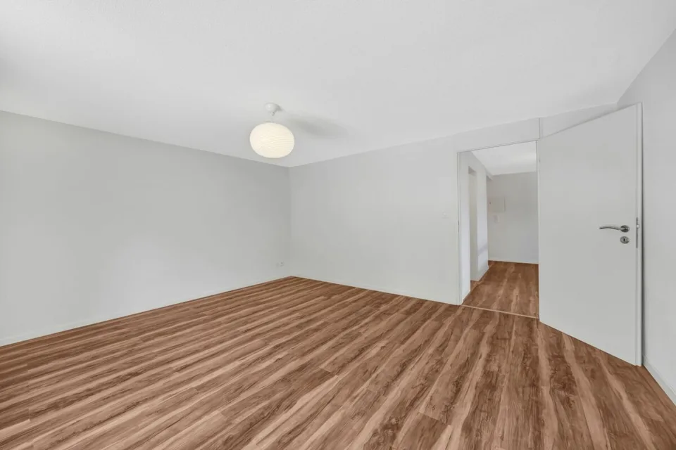 Vivere come in una casa unifamiliare! Grande appartamento maisonette ben curato con panorama Alpstein e piscina