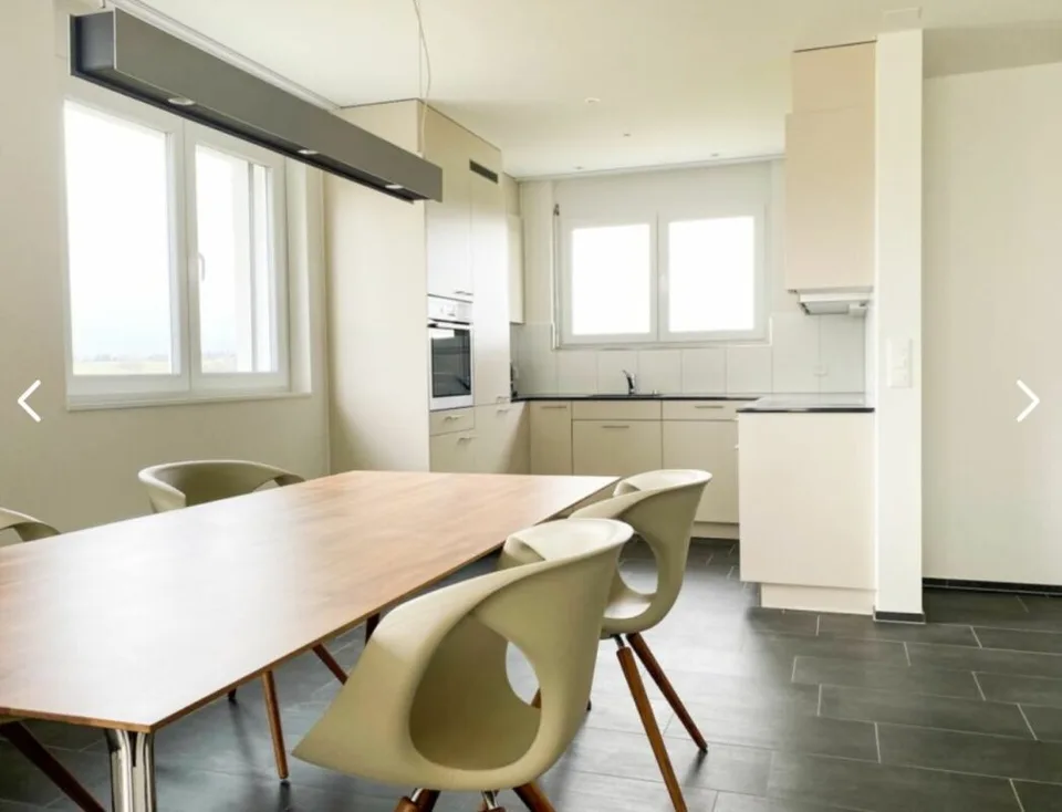 Maison de rang neuve de 6,5 pièces dans un endroit calme
