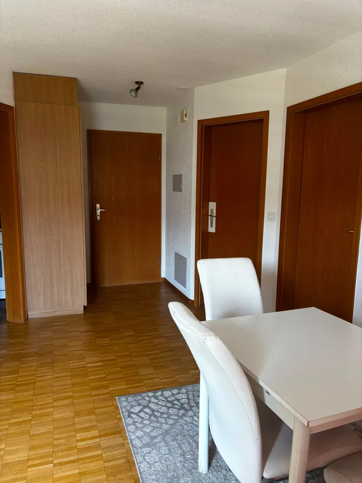 Charmantes 2.5-Zimmer-Wohnung in Avenches – sofort verfügbar