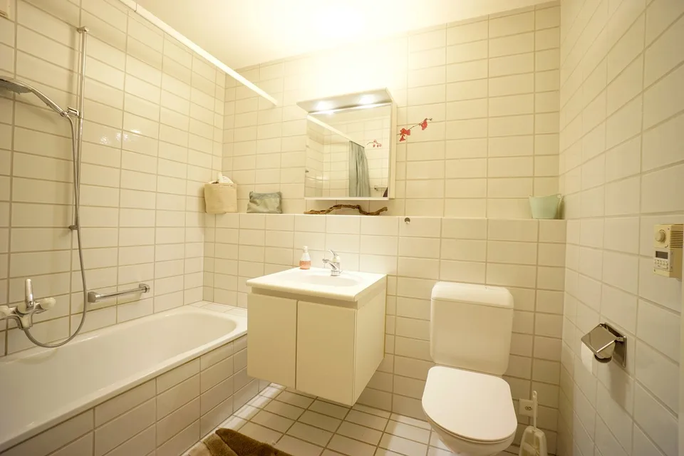 Well-maintained 2.5 room garden apartment in an attractive and sunny location with a large garden