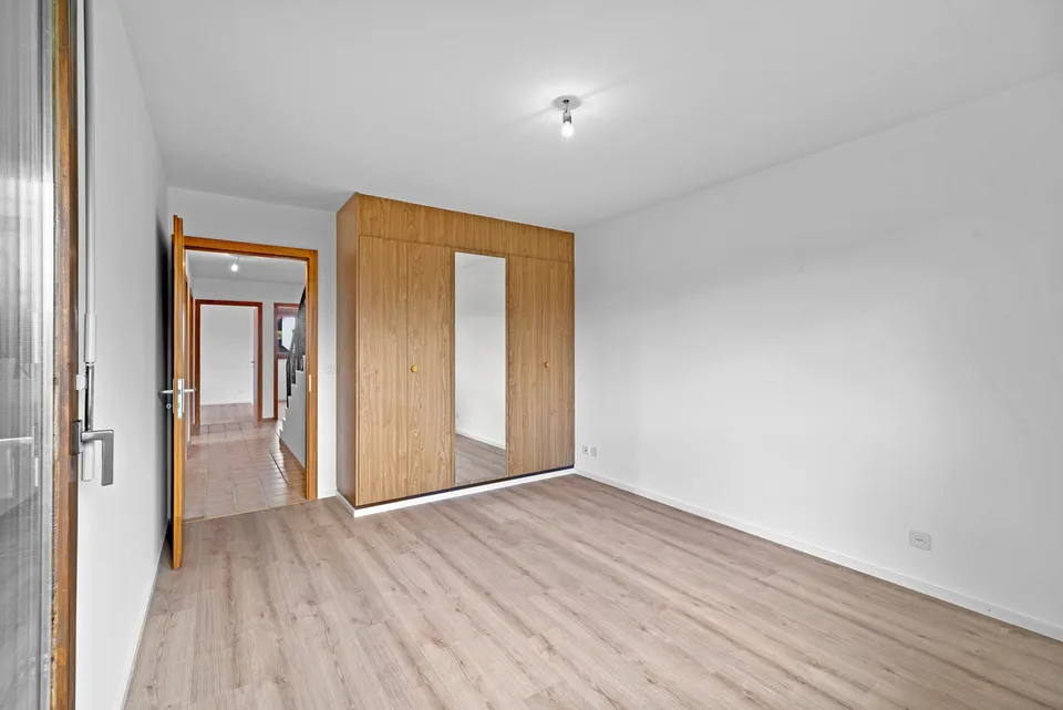 5.5-Zimmer Duplexwohnung mit Galerie  Garage, zwei Parkplätze, Keller