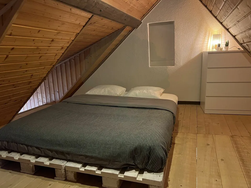 Charmantes Apartment mit Mezzanine in der Altstadt von Porrentruy
