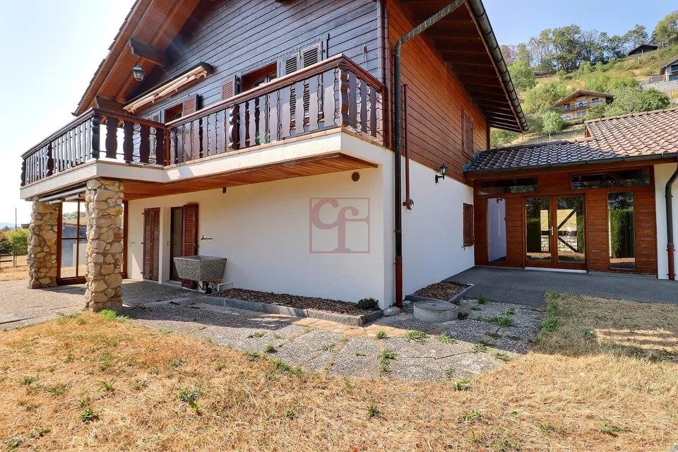A louer Chalet de 5.5 pièces / Colocation pour 1 an bienvenue